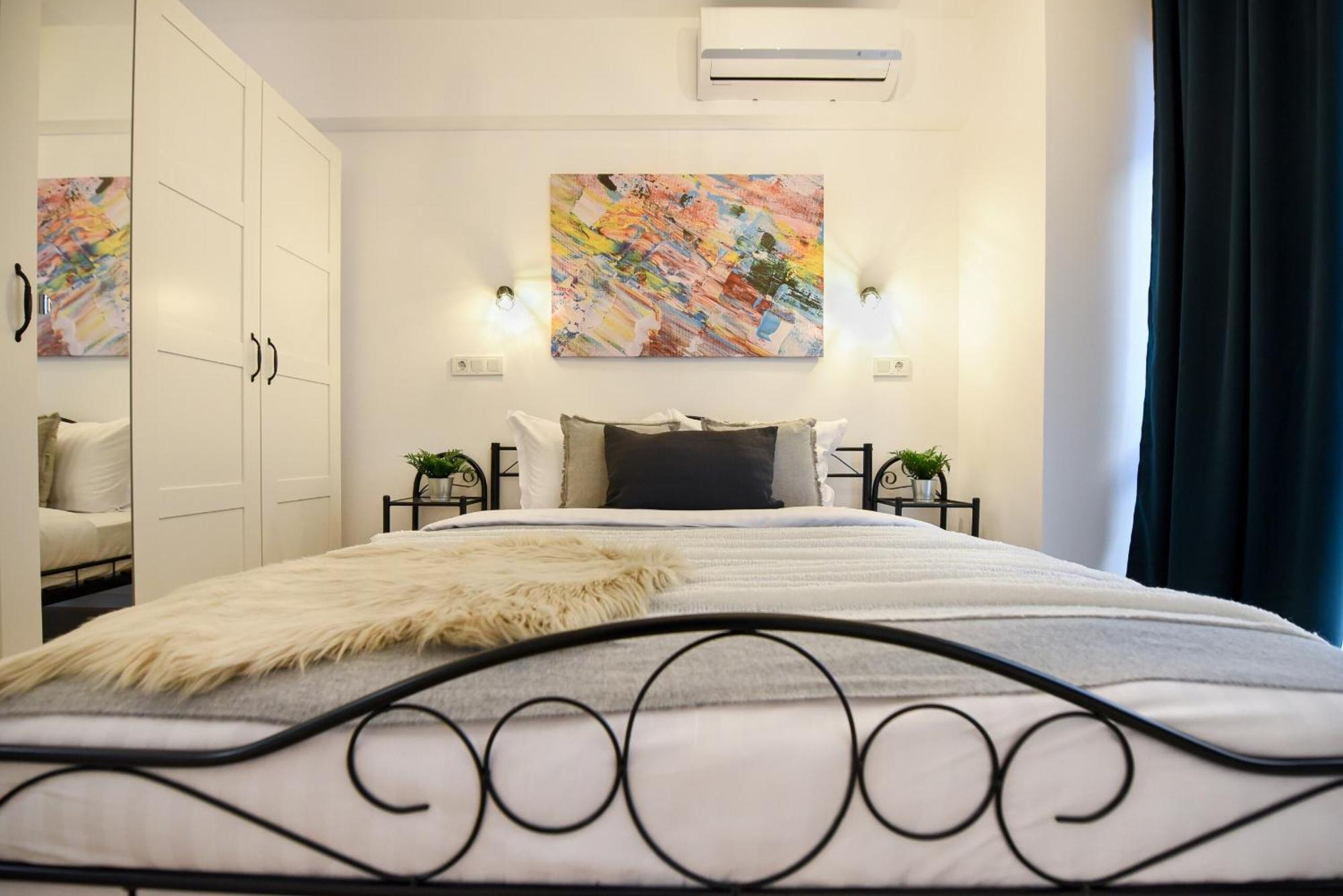 Perfect Stay: Urban Heaven In Aviatiei Business Area Бухарест Номер фото