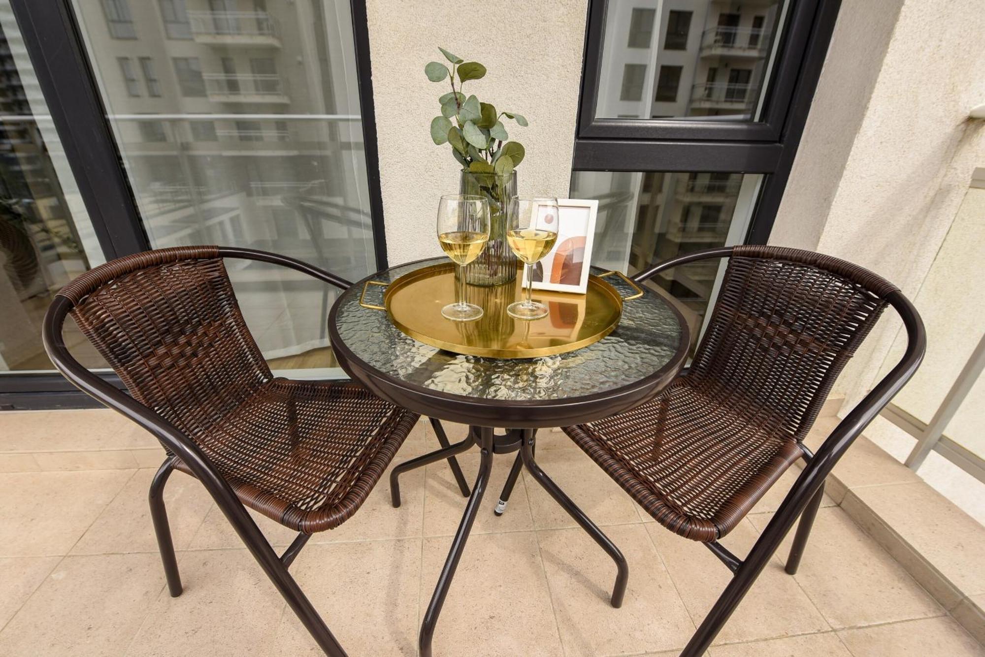 Perfect Stay: Urban Heaven In Aviatiei Business Area Бухарест Номер фото
